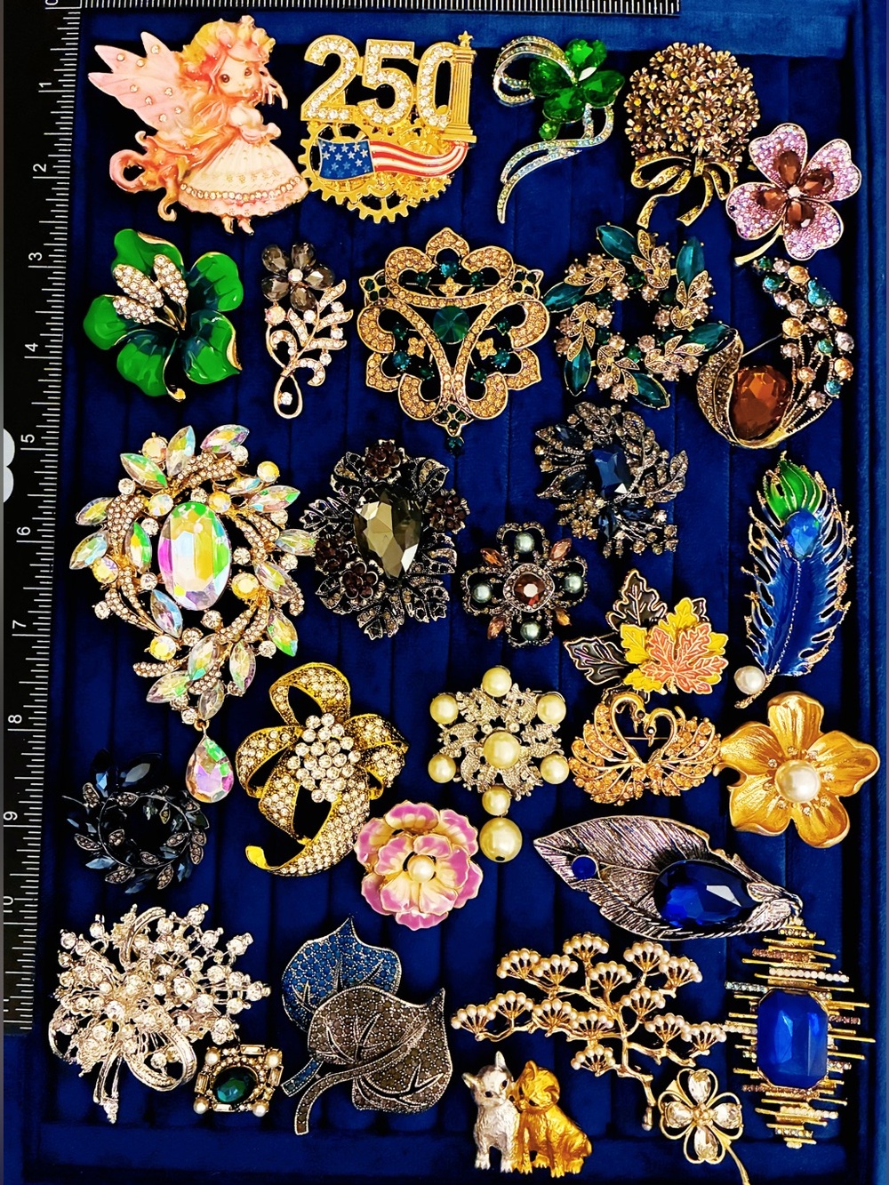Lot 30 Pc Mixed Rhinestone Brooch Pins Jewelry Collection Blue Green Yellow